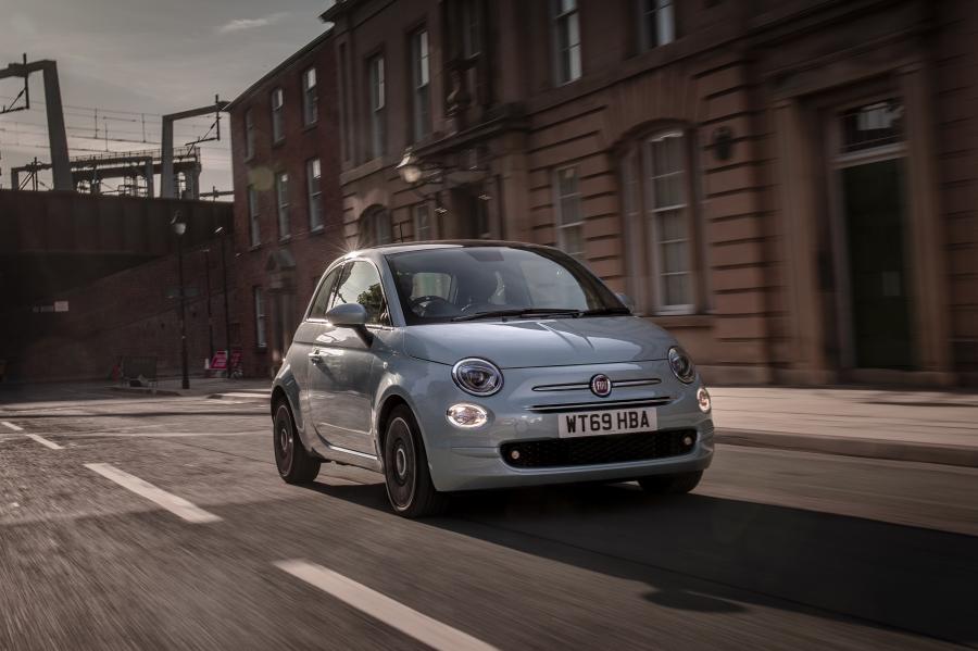  Fiat 500 Hybrid Launch Edition (312) 2020 года  (UK) (фото 4 из 40)
